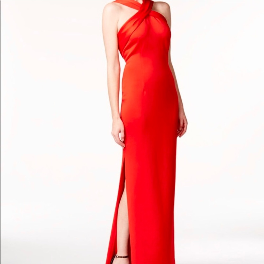 ✨Host Pick✨Calvin Klein red gown w/ side slit